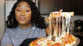 HOW TO MAKE A HOMEMADE PIZZA EASY!